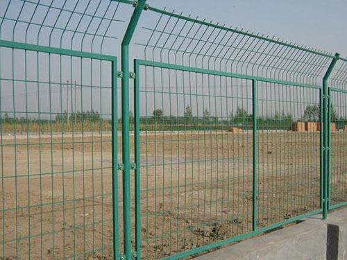 鋼絲網(wǎng)圍墻